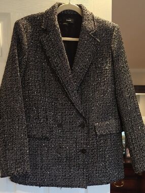 Theory Wool blend B&W Double-breasted Blazer. Size 12-14. Large. EUC